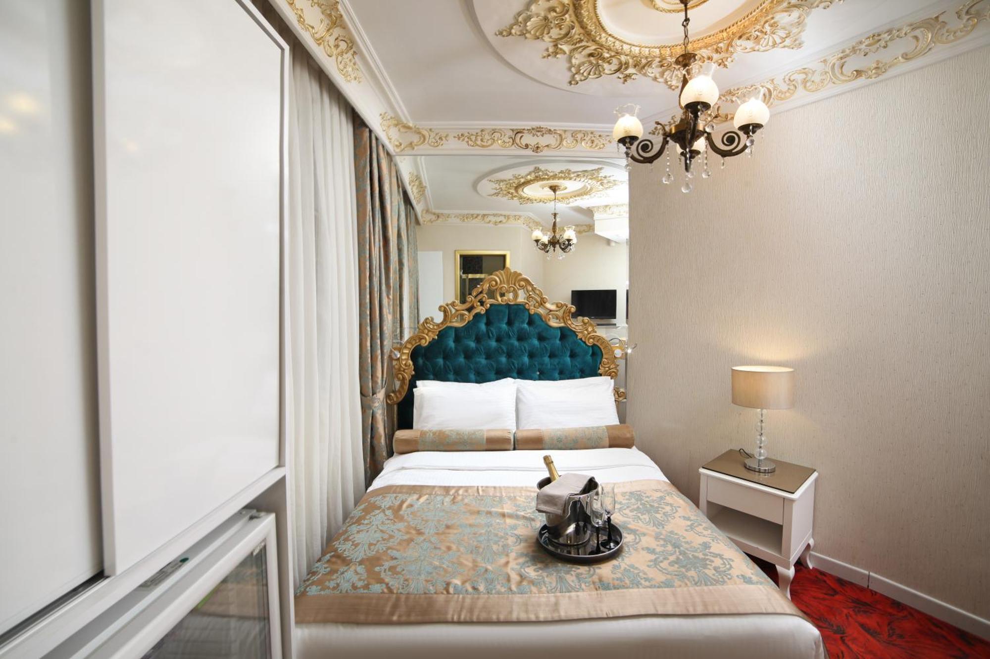 White Monarch Hotel Istanbul Eksteriør billede
